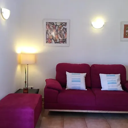 Duplex Playa De Rons شقة *